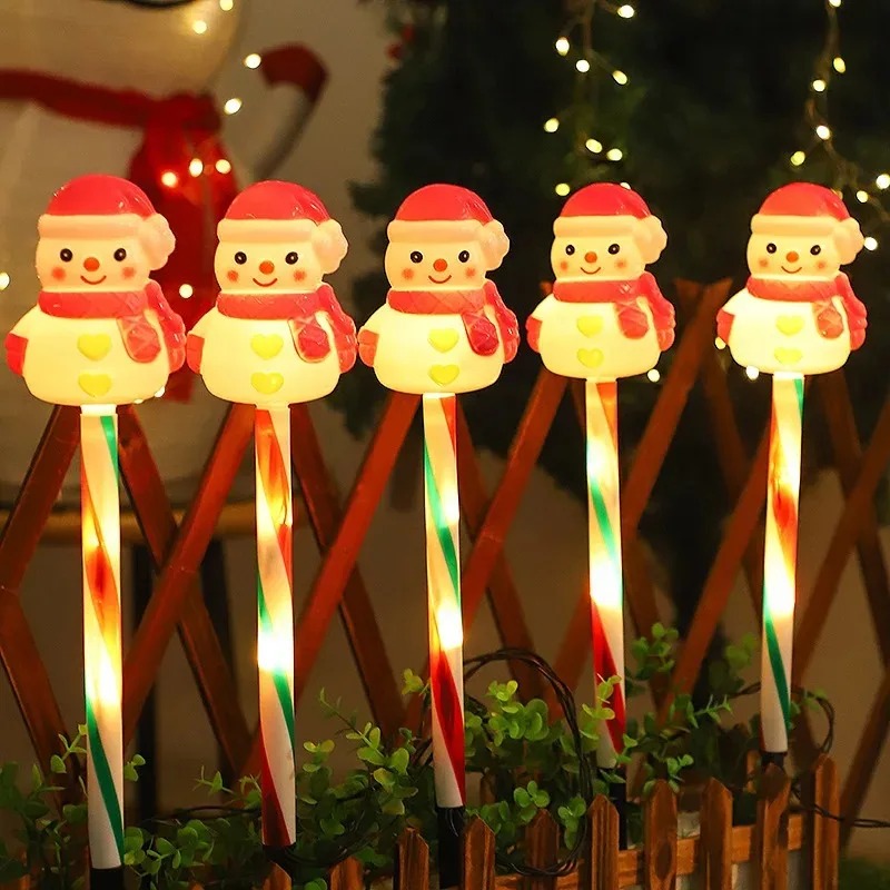 Świąteczna lampa LED zasilana  – Outdoor Power For Xmas Lights recenzja i cena