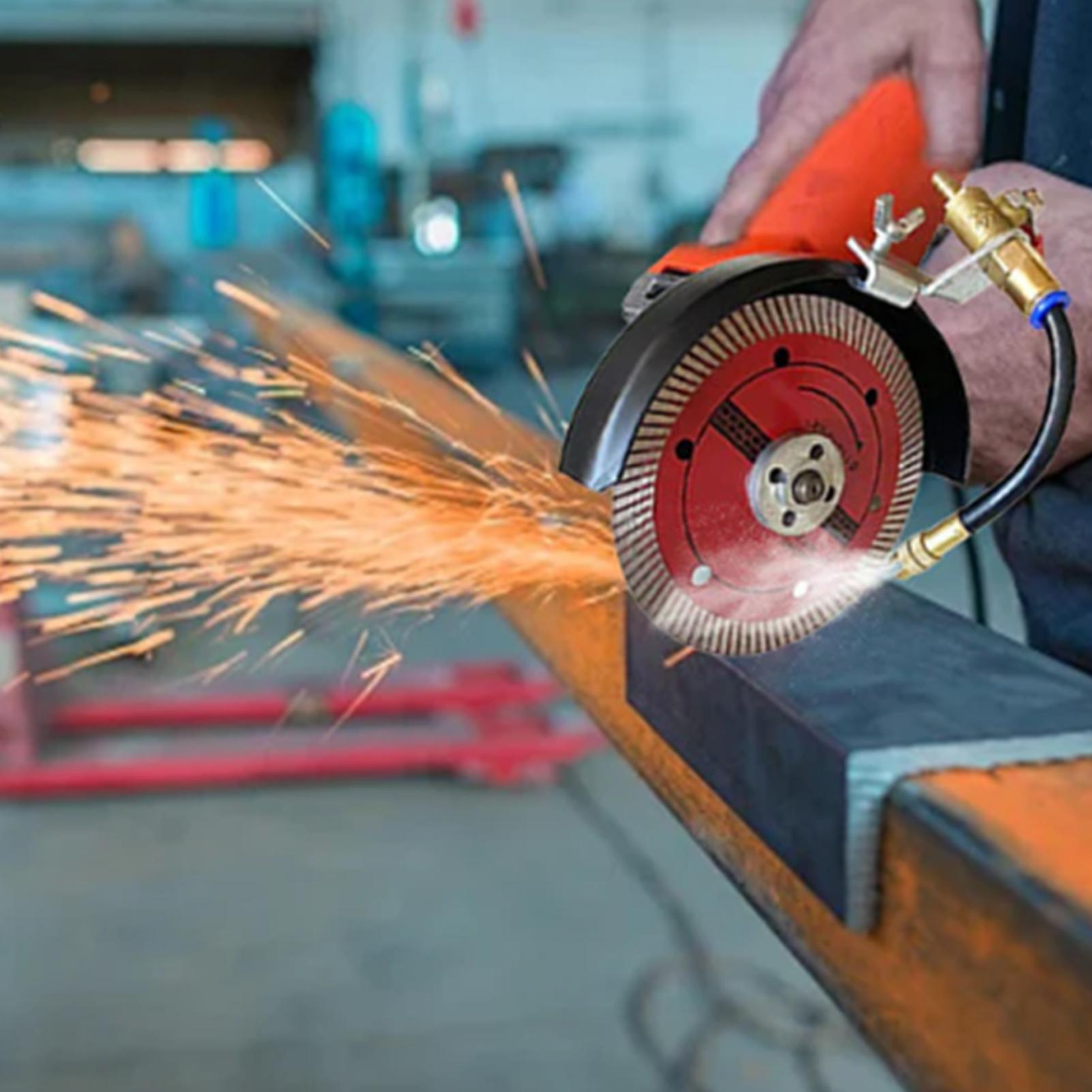 Uniwersalny, elastyczny rozpyl – Stump Grinder Attachment recenzja i cena